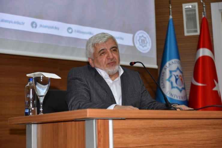 Alkü’de "İyi İnsan Olmak" Konuşuldu