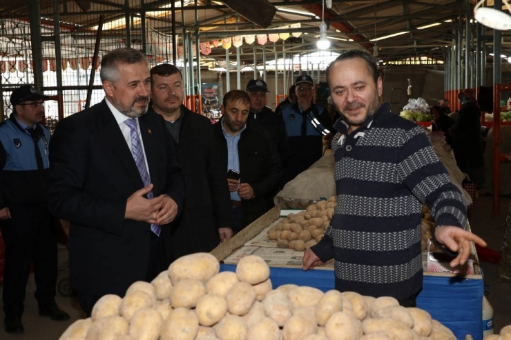 Bafra’da Modern Pazar Yeri Çalışmaları Sürüyor