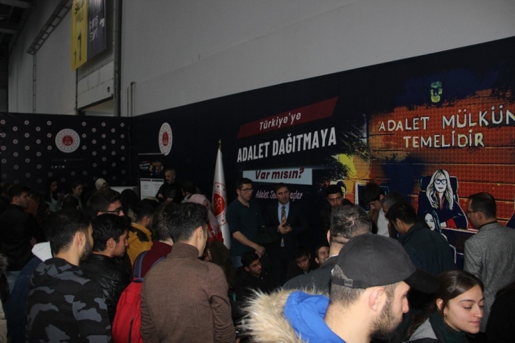 Dakaf’da Adalet Bakanlığı Standına Yoğun İlgi