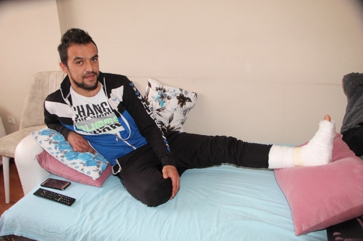 Devrek Kaymakam Vekili Altay, Yaralı Askeri Evinde Ziyaret Etti