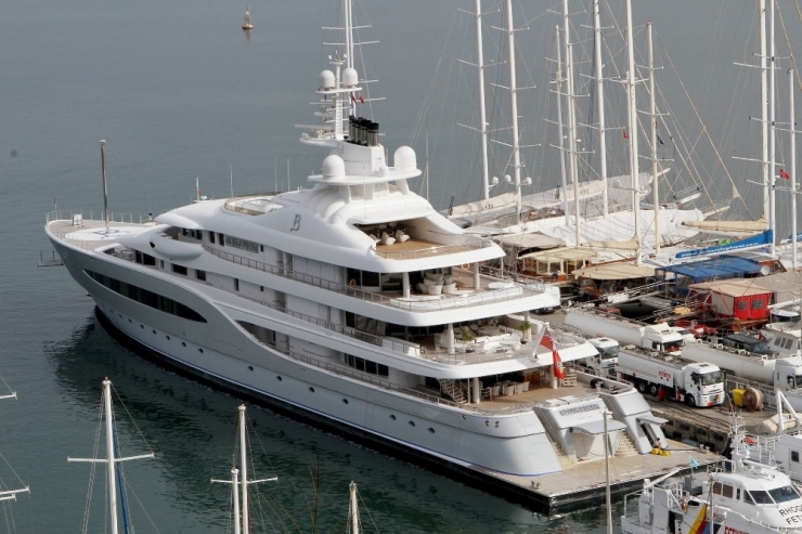 Ege Kıyılarının Su Üstü, Dünya Zenginlerini Cezbediyor