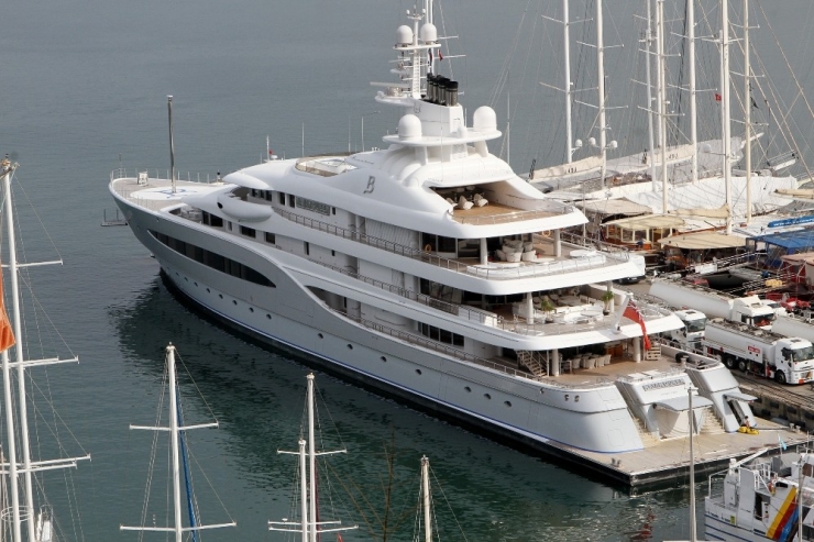 Ege Kıyılarının Su Üstü, Dünya Zenginlerini Cezbediyor