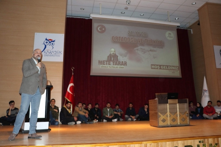 Mete Yarar: "Silahlı Kuvvetlerin Başarılı Faaliyetleri Diplomasinin Önünü Açtı"