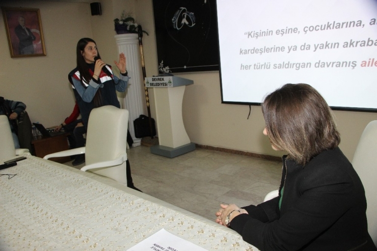 Jandarmadan ’Çocuk Ve Kadınlara Yönelik Şiddetle Mücadele" Semineri