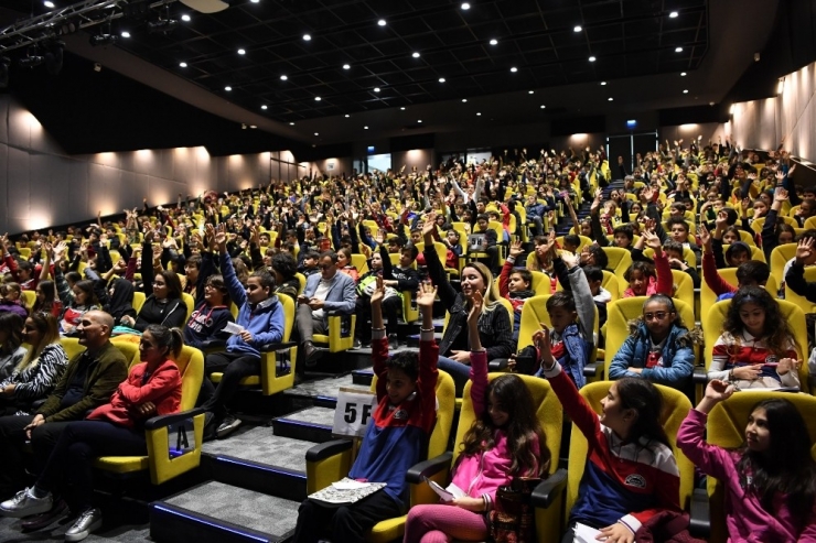 Öğrencilere Nasa’dan Telekonferansla Eğitim Verildi