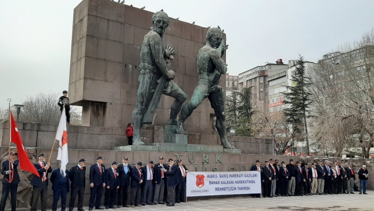 Kıbrıs Gazilerinden Bahar Kalkanı Harekatı’na Destek