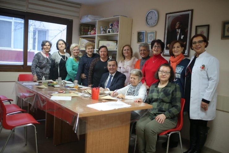 Başkan Batur’dan Kursiyerlere Sürpriz Ziyaret