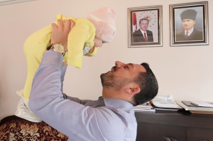 Başkan Arı, Halk Günü Buluşmalarında Vatandaşlarla Bir Araya Geldi