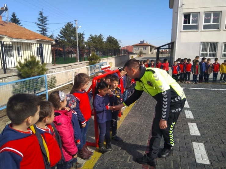 Okul Bahçesine Trafik Eğitim Parkuru