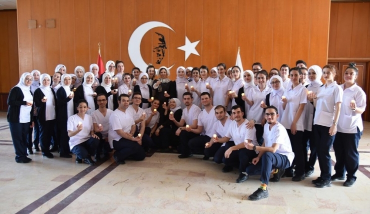 Dekan Terzi: "Bu Beyaz Üniformayı Hiçbir Zaman Kirletmeyin"