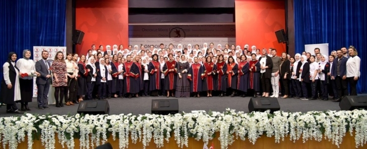 Dekan Terzi: "Bu Beyaz Üniformayı Hiçbir Zaman Kirletmeyin"