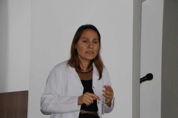 Dünyam Hastanesi’nde ‘Korona Virüs’ Muhtarlara Korona Virüs Anlatıldı