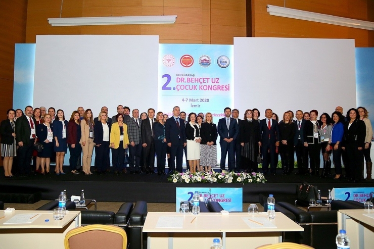 Uluslararası Çocuk Kongresi İzmir’de Başladı