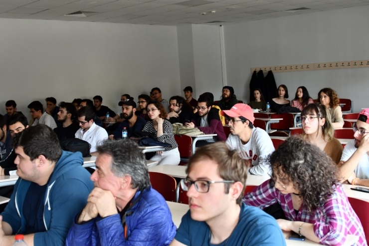 Saü’de, ‘Hayat Bir Oyun’ İsimli Etkinlik Düzenlendi