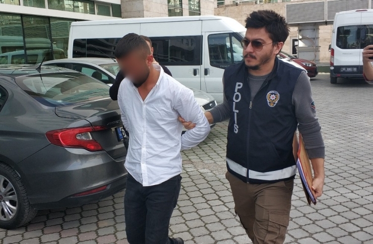 Yabancı Uyrukluları Darp İddiasına 4 Gözaltı