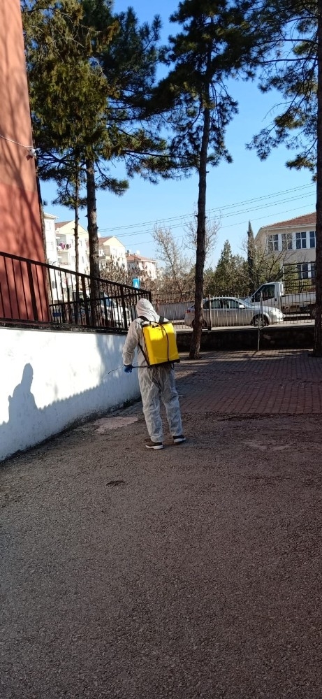 Sincan’da Okullar İlaçlanıyor