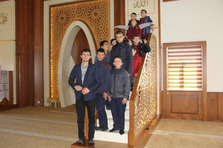 Özel Eğitim Öğrencileri Camide Buluştu