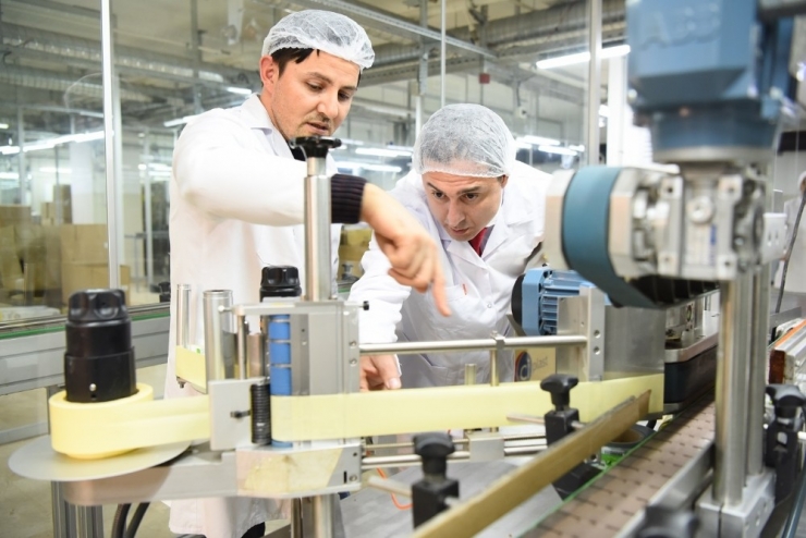 Türk Kadının İmzası 5 Kıtaya Ulaşıyor