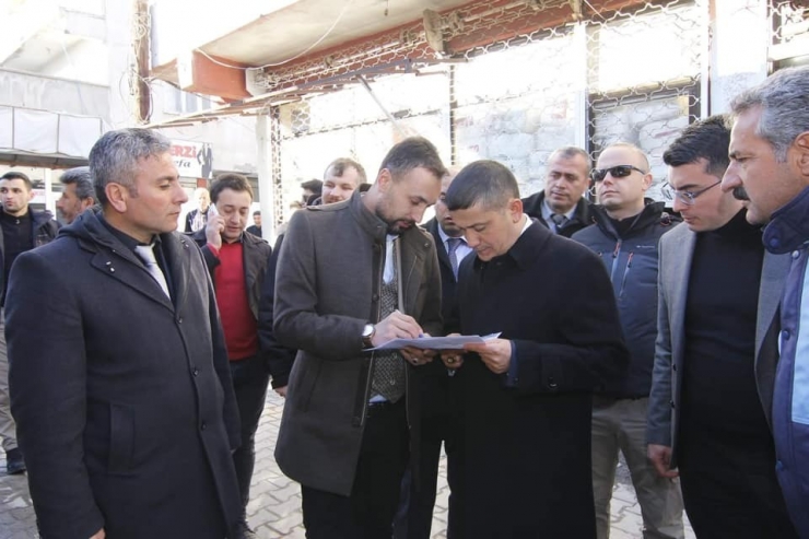 Kaymakam Mehmetbeyoğlu, "Millet Bahçesi" Alanında İncelemelerde Bulundu