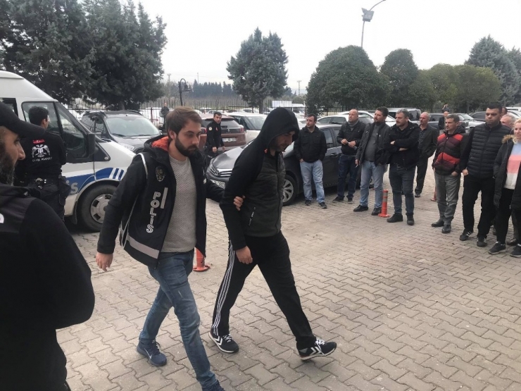 Yalova Belediyesi’ndeki Yolsuzluk Soruşturmasında 5 Kişi Daha Adliyeye Sevk Edildi