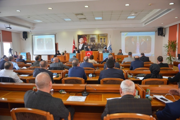 Oktay: “Aşevi Geleneği Kültürümüzün Önemli Bir Parçası”