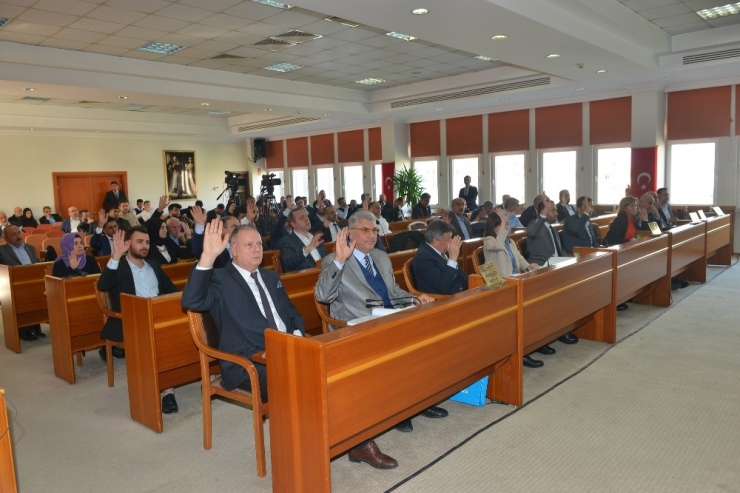 Oktay: “Aşevi Geleneği Kültürümüzün Önemli Bir Parçası”