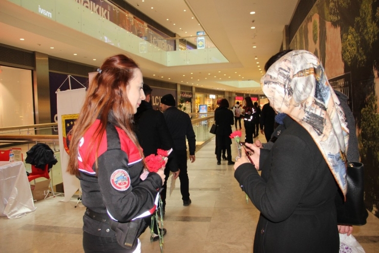 Kadın Acil Destek Uygulaması Tanıtıldı