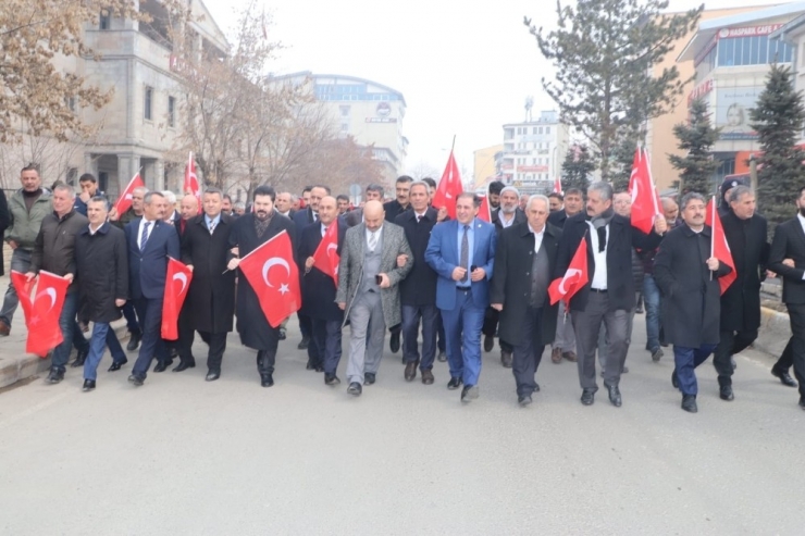 Ağrılılar İdlib Şehitleri İçin Yürüdü