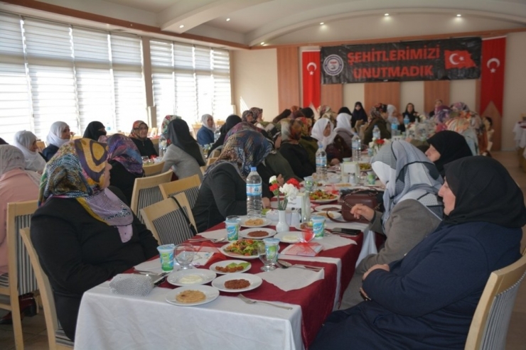 Tatvan’da Şehitler İçin Mevlid-i Şerif Okutuldu