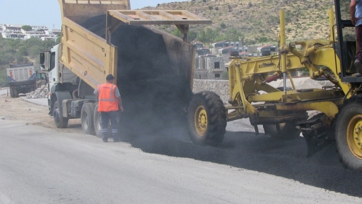 Başkan Aras: Bodrum Yolları, Sezona Kadar Hazır Olacak