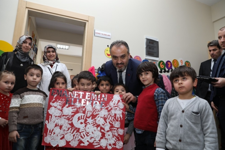 Gelecek ‘Ana Kucağı’nda Şekilleniyor