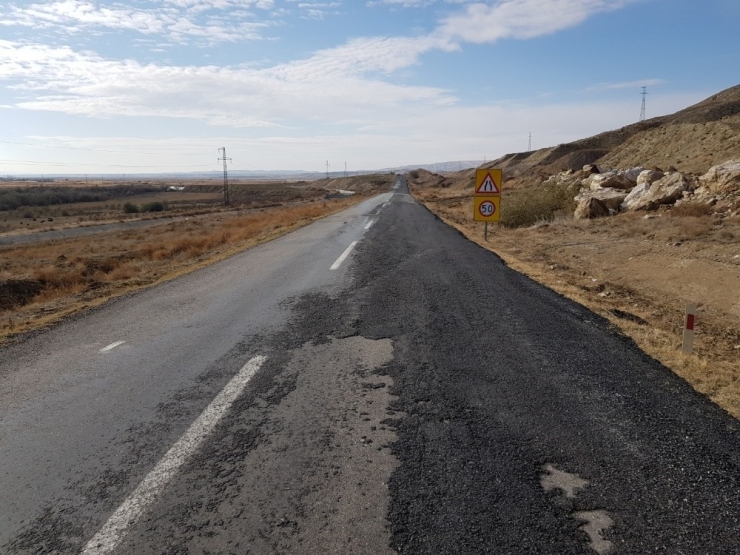 Kavuncu Devreye Girdi, Trafiğe Kapanan Yol Yeniden Açılıyor
