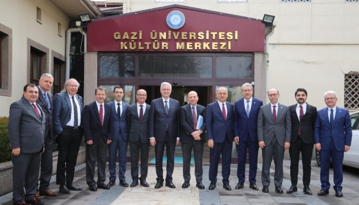 "Sağlık Market" Uygulamasına Üniversite Hastaneleri De Dahil Edildi