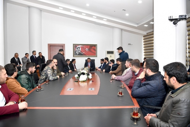 Malatya’a Maça Gelen Taraftarlara Türk Bayrağı Dağıtılacak