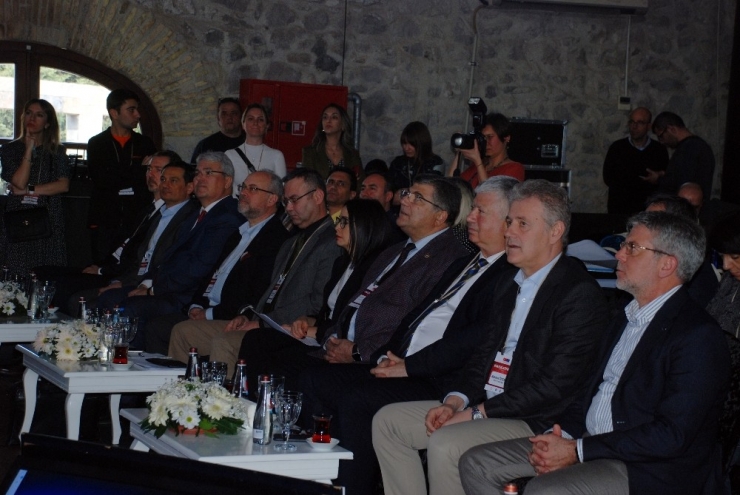 Ulaşımın Geleceği İzmir’de Tasarlanıyor