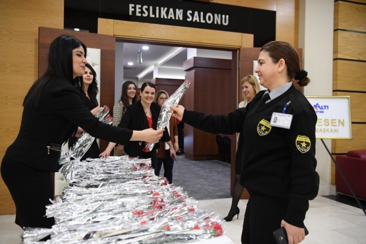 Başkan Esen, Personelin “Kadınlar Günü”nü Kutladı