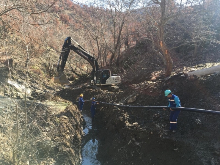 Kuyucak’ta İçme Suyu Hattı Yenileniyor