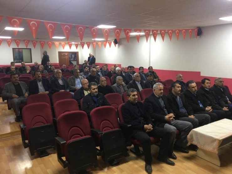 Muhtarlar Sorunları Dile Getirdi