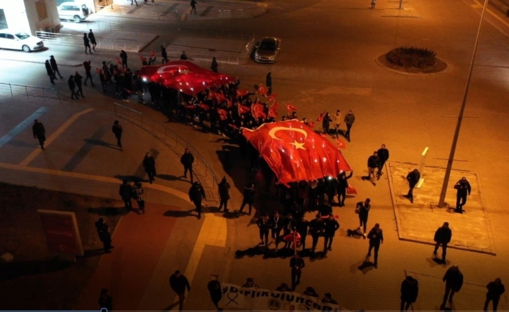 Nevşehir’de Taraftar Öğrenciler “Bahar Kalkanı Harekatı” Na Destek İçin Yürüdü