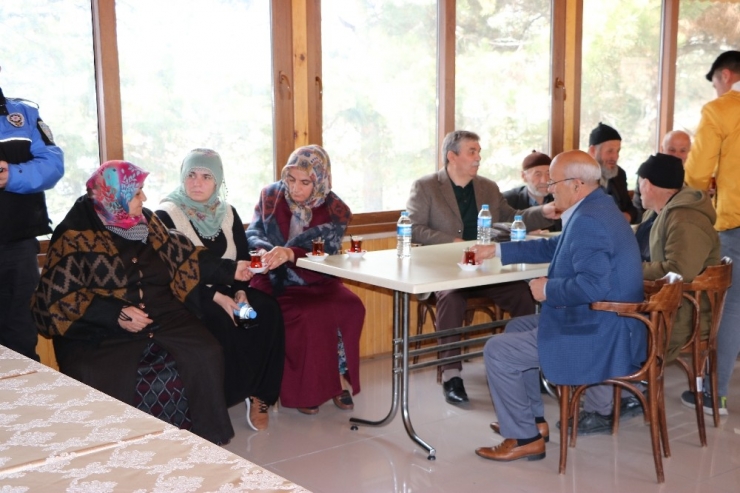 Niğde Emniyet Müdürü Kale Ve Alaaddin Mahallesi Sakinleri İle Buluştu