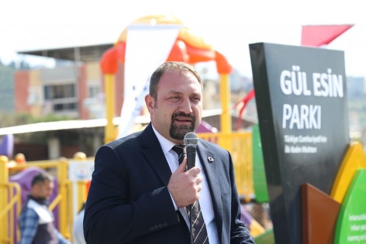 İlk Kadın Muhtar Gül Esin’in İsmi Parkta Yaşayacak