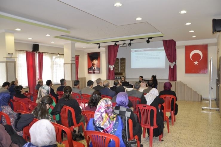 Safranbolu’da Okul Yöneticilerine "Korona Virüs" Bilgilendirmesi