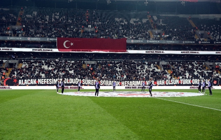 Süper Lig: Beşiktaş: 1 - Mke Ankaragücü: 0 (İlk Yarı)