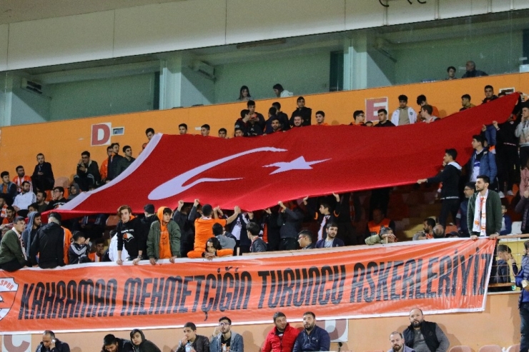 Tff 1. Lig: Adanaspor: 0 - Eh Balıkesirspor: 1 (İlk Yarı Sonucu)