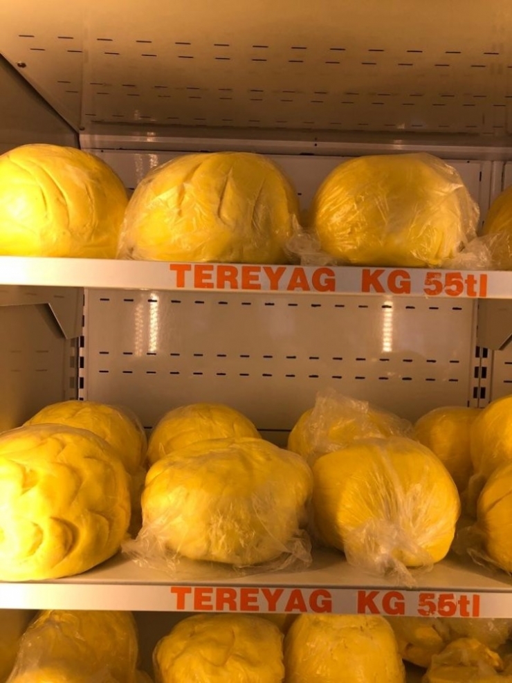 Trabzon’da Margarinleri Köy Tereyağı Diye Satmaya Çalışıyorlar