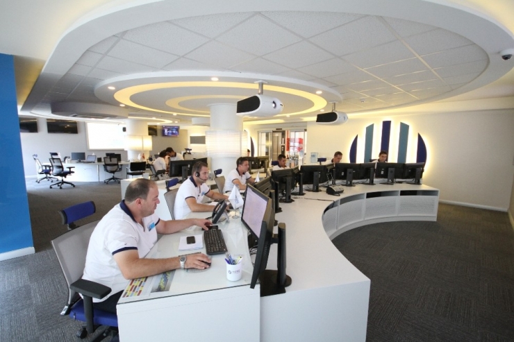 Tredaş’tan Kadın Çalışanlara 8 Mart Jesti