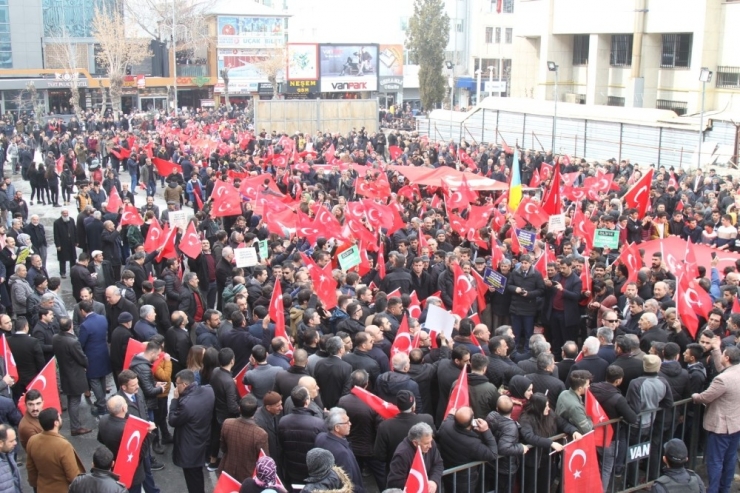 İdlib Mazlumlarına Destek Ve Şehadet Yürüyüşü