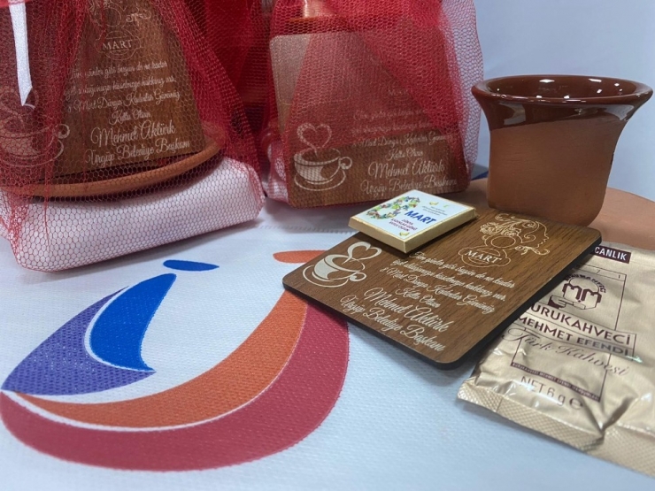 Aktürk, 8 Mart Dünya Kadınlar Günü Mesajı Yayımladı