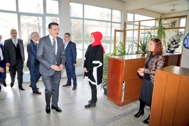 Milletvekili Tüfenkci’den Tarım Değerlendirmesi