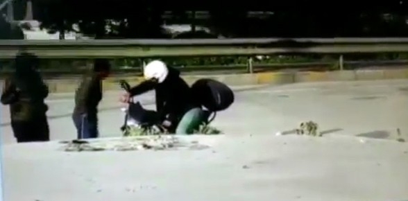 Motosiklet Hırsızları Bekçiler Tarafından Kıskıvrak Yakalandı